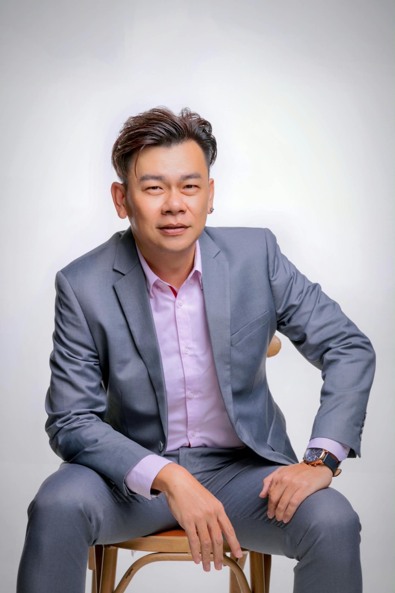 Vernan Loh, real estate agent with Bornion Realty